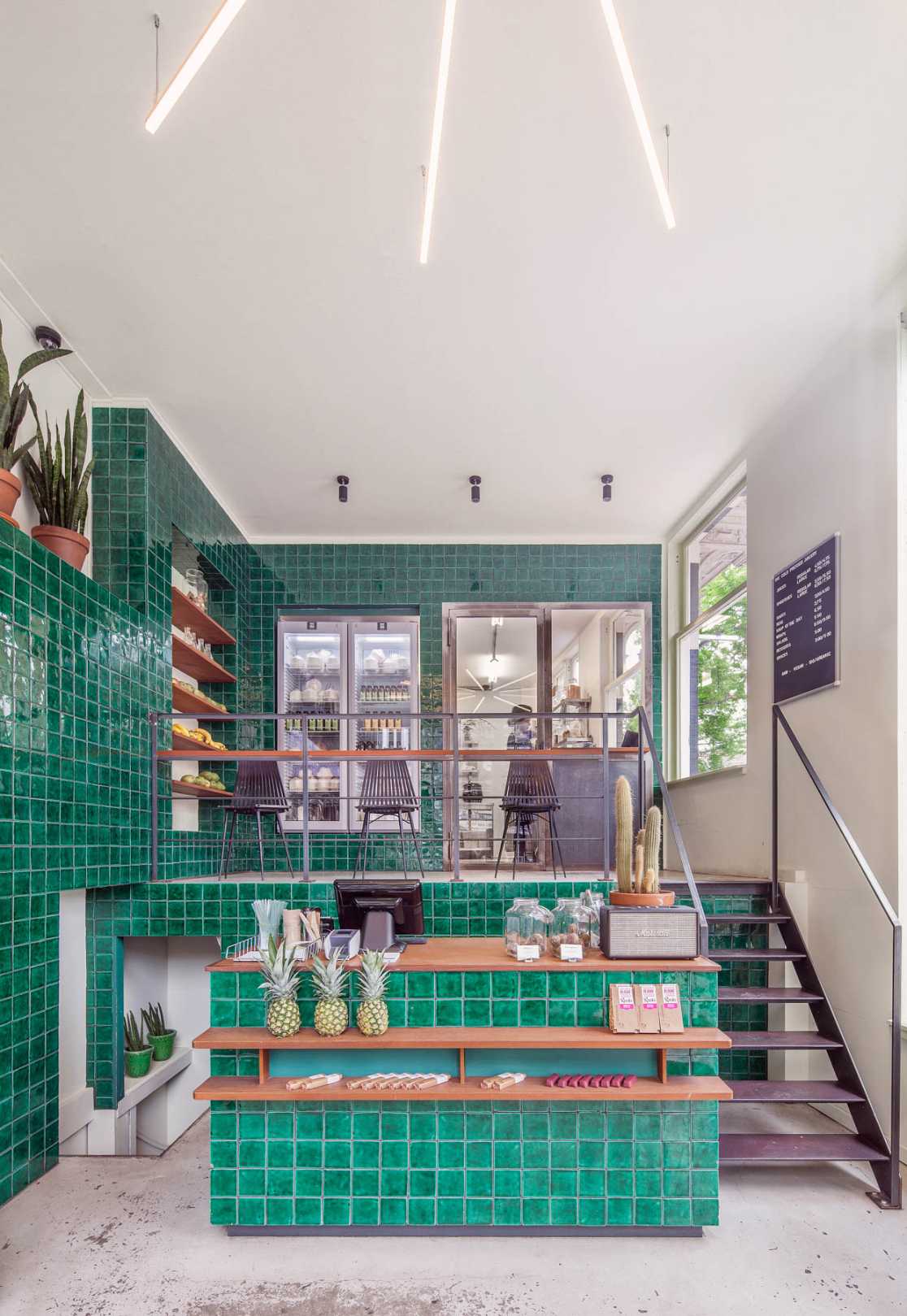 The Cold Pressed Juicery Amsterdam by Standard Studio