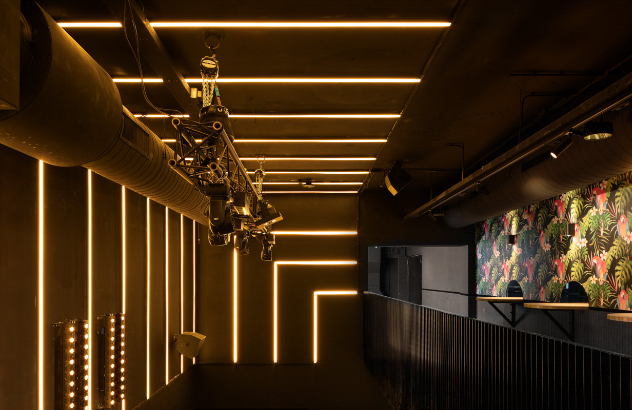 Lorre Nightclub Delft by Standard Studio
